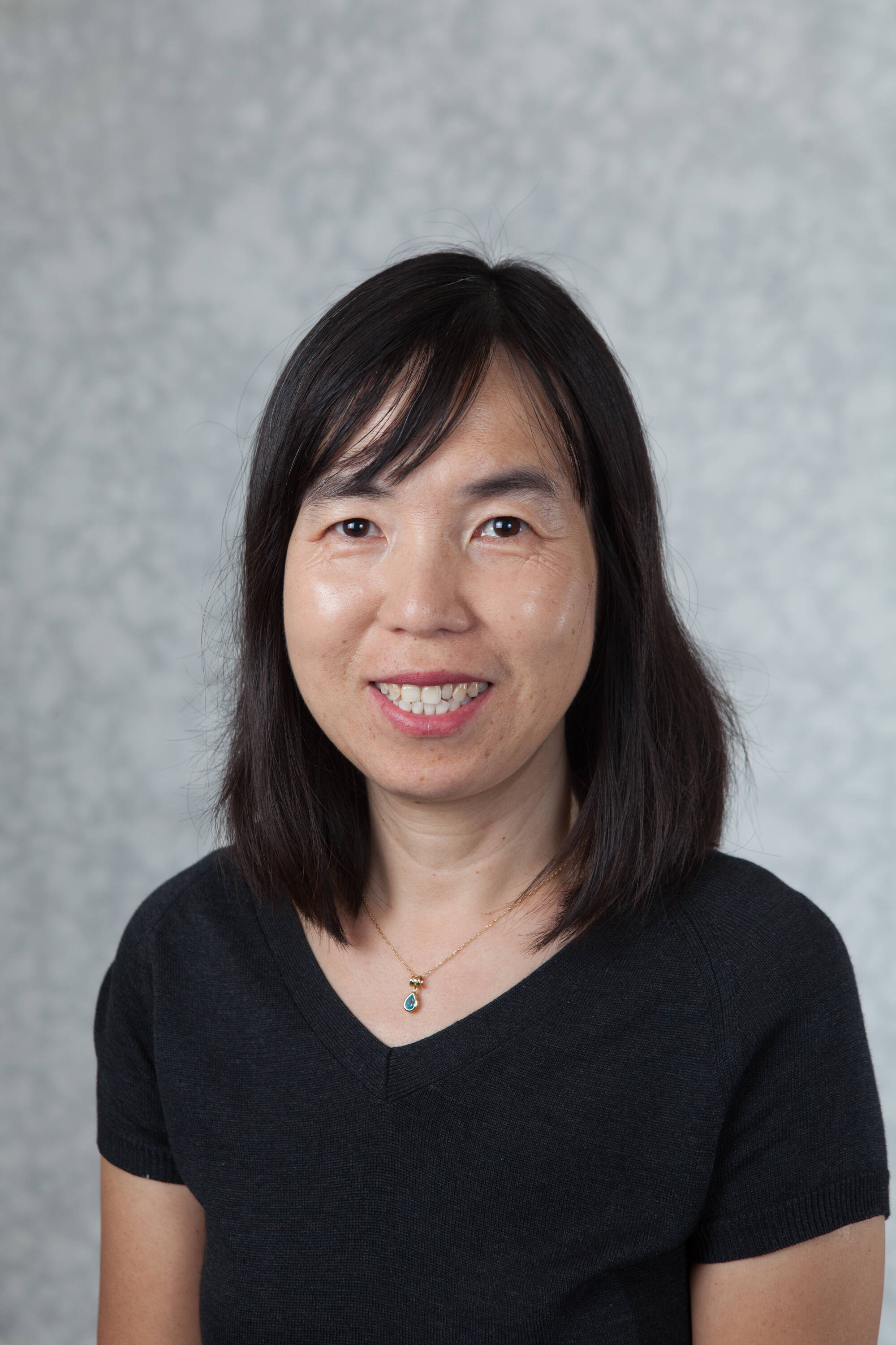 Heidi Jiao Headshot